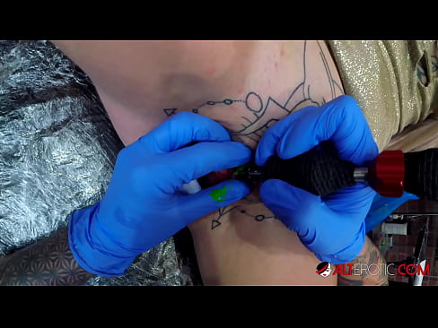 ❤️ Sully Savage, moi tatuada, tatuouse no clítoris Sexo de calidade en % gl.villagesexvideos.ru %